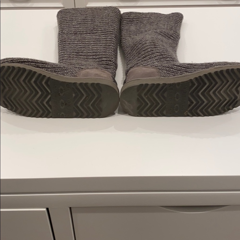 UGG Classic Cardy Knit Boot In Grey - Picture 8 of 13